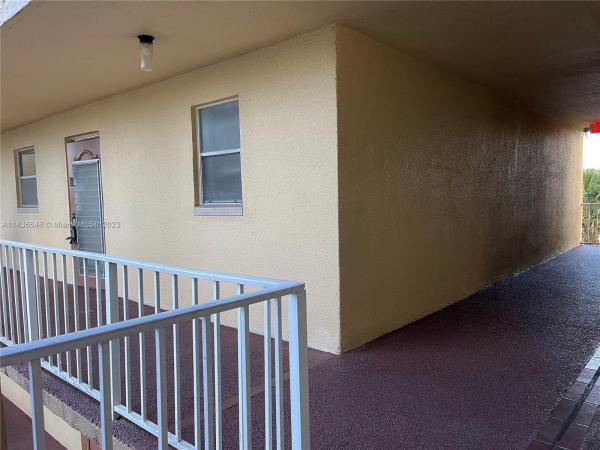 Sunrise Lakes 2, 8305 Sunrise Lakes Blvd #206, Sunrise, Florida 33322, image 1
