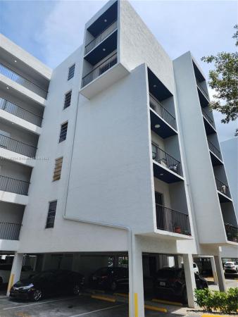 Casa Bella, 4400 W 16th Ave #530, Hialeah, Florida 33012, image 1