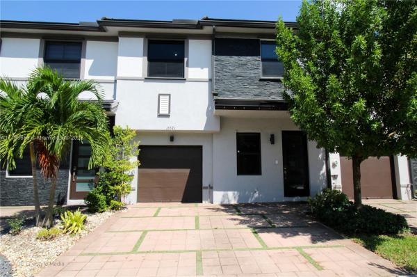 Satori, 15571 NW 91st Ct, Miami Lakes, Florida 33018, image 2