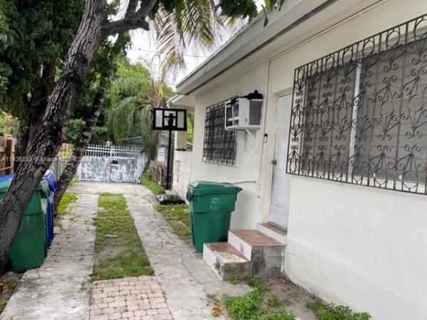 Santa Clara, 1144 NW 30th St, Miami, Florida 33127, image 1