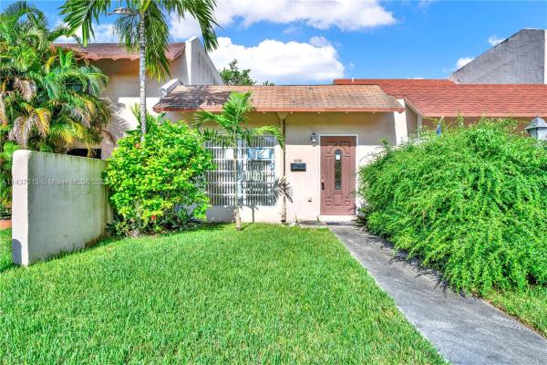 Sunset Park Town Houses, 8720 SW 103rd Ave, Kendall, Florida 33173, image 1