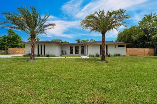 Old Cutler Gardens, 16611 SW 77th Ct, Palmetto Bay, Florida 33157, image 1