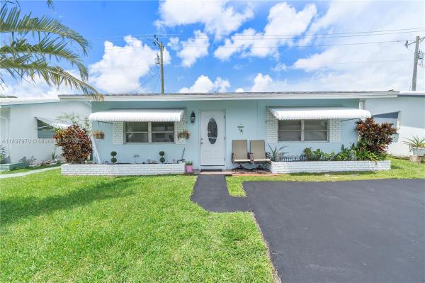 Tamarac Lakes, 1611 NW 46th St, Tamarac, Florida 33309, image 1