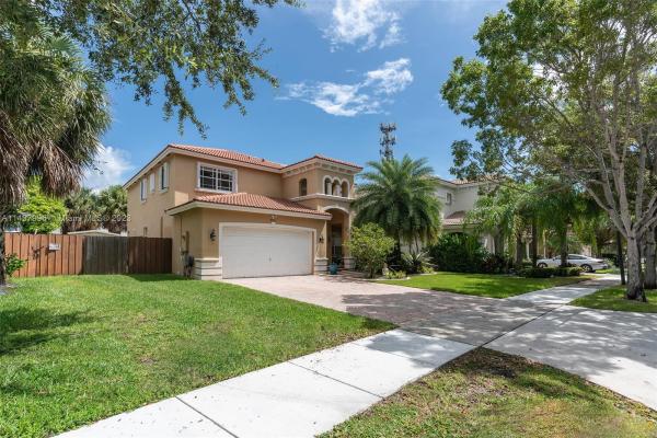 Cantamar, 8993 SW 206th St, Cutler Bay, Florida 33189, image 1