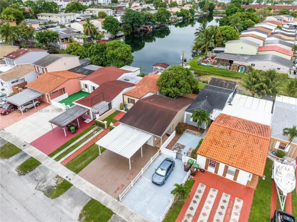 Lake Orleans, 1486 W 72nd St, Hialeah, Florida 33014, image 1