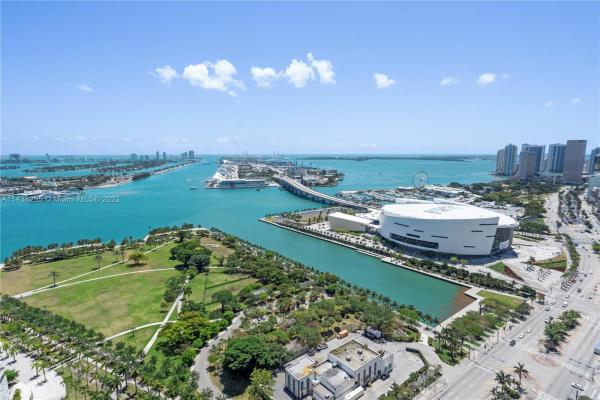 Ten Museum Park Residential, 1040 Biscayne Blvd #3402, Miami, Florida 33132, image 1