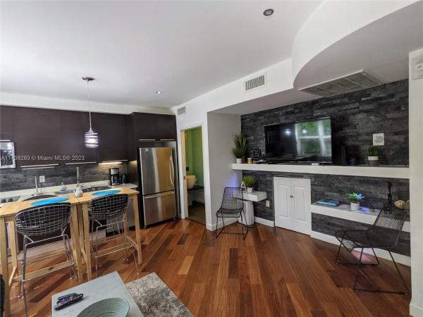 927 Euclid, 927 Euclid Ave #8, Miami Beach, Florida 33139, image 1
