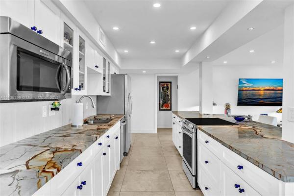 Mayfair House, 3589 S Ocean Blvd #306, South Palm Beach, Florida 33480, image 1
