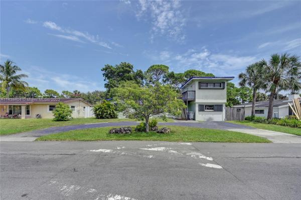 Norwood, 151 SE 6th Ct, Pompano Beach, Florida 33060, image 1