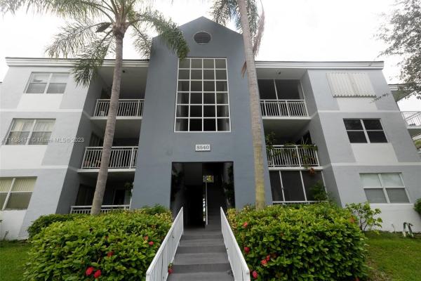Le Club At Old Cutler, 8540 SW 212th St #305, Cutler Bay, Florida 33189, image 1