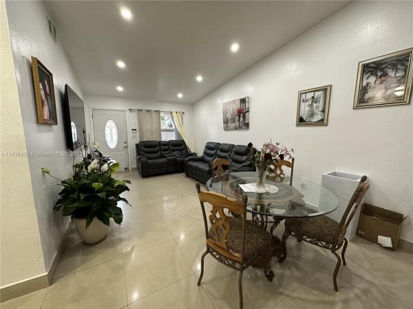 San Mateo, Hialeah, Florida 33015, image 1