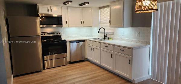 Royal Oaks, 5321 NW 27th St #A4, Lauderhill, Florida 33313, image 1