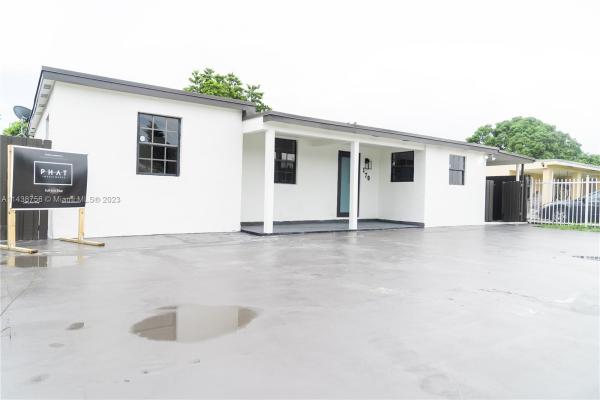 Carole Anne Park, 170 E 43rd St, Hialeah, Florida 33013, image 1