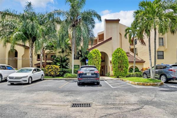 Kenland Pointe, 9140 SW 123rd Ct #210Q, The Crossings, Florida 33186, image 1