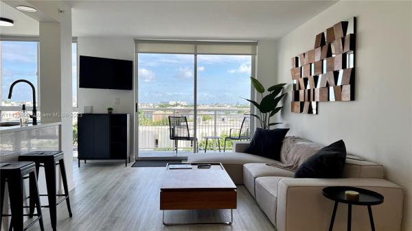 West Bay Plaza, 1688 West Ave #705, Miami Beach, Florida 33139, image 1