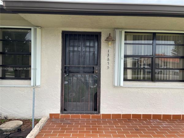 Superior Homes, 13275 NW 3rd Ln, Tamiami, Florida 33182, image 1