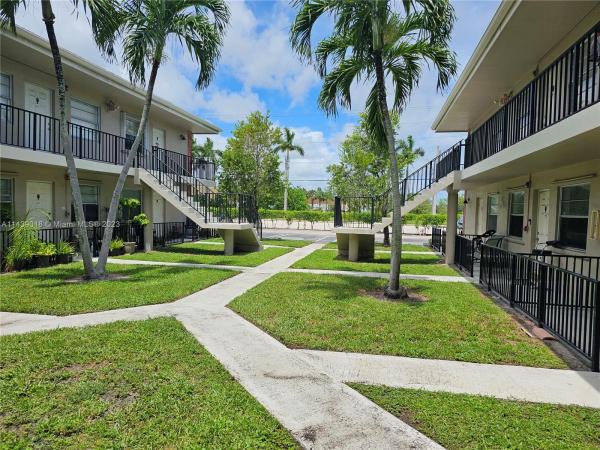 Poinciana West, Boynton Beach, Florida 33426, image 1