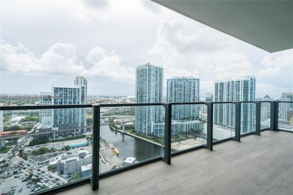 Reach Brickell City Centre, 68 SE 6th St #2510, Miami, Florida 33131, image 2