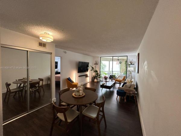 Carlton Bay, 2821 N Miami Beach Blvd #3I, North Miami Beach, Florida 33160, image 1