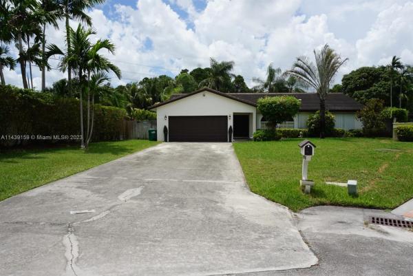 Eagles Nest, 19748 SW 84th Pl, Cutler Bay, Florida 33189, image 1