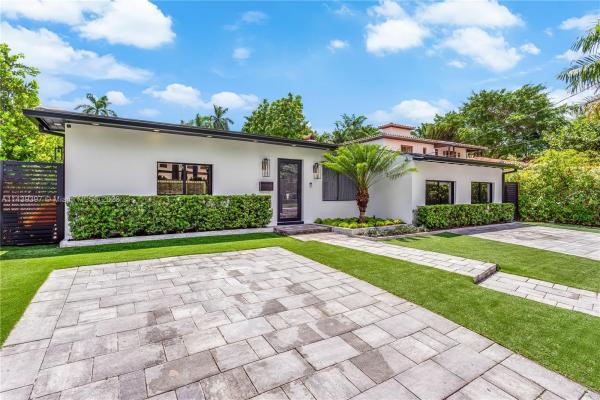 La Gorce Golf, 5225 N Bay Rd, Miami Beach, Florida 33140, image 2