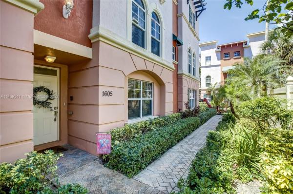 Villa Medici, 1033 NE 17th Way #1605, Fort Lauderdale, Florida 33304, image 1