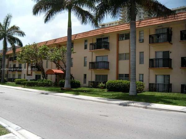 Salem House, 251 172nd St, Sunny Isles Beach, Florida 33160, image 1