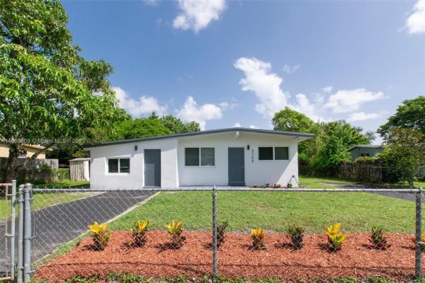 Broward Manor, 3155 NW 3rd St, Lauderhill, Florida 33311, image 1