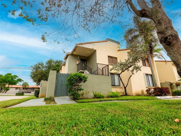 Patios Of Oakwood, 9606 SW 1st Ct #16-S, Coral Springs, Florida 33071, image 1