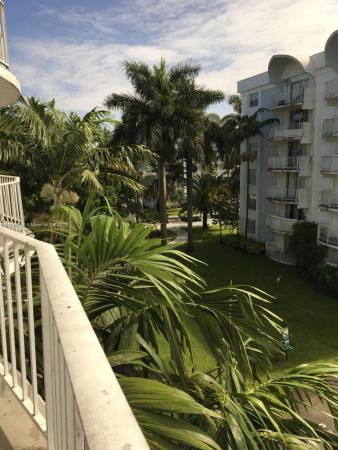 Montecarlo, 498 NW 165th St Rd #D401, Golden Glades, Florida 33169, image 1