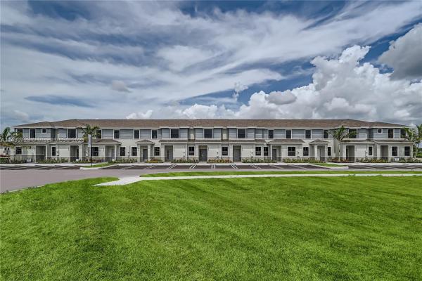 359 NE 12th St, Florida City, Florida 33034, image 2