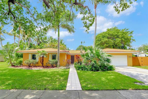 Coral Reef Estates, 16120 SW 87th Ave, Palmetto Bay, Florida 33157, image 1