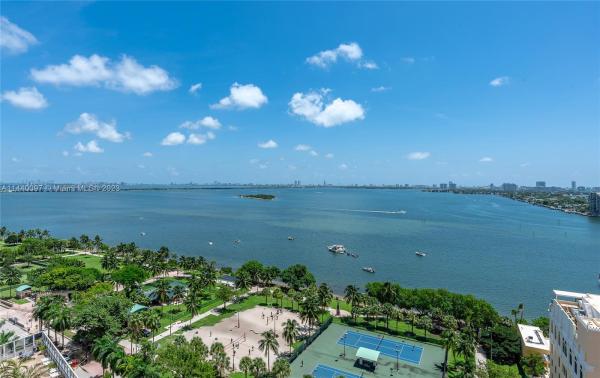 Opera Tower, 1750 N Bayshore Dr #1902, Miami, Florida 33132, image 2