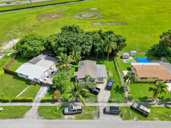 Homestead Lake Park Homes, 14710 SW 302nd St, Leisure City, Florida 33033, image 1