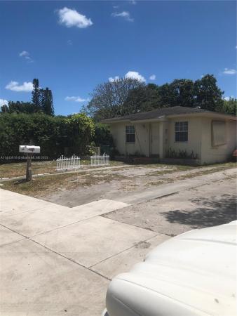 La Paloma, 134 NE 119th St, North Miami, Florida 33161, image 1