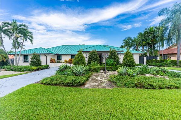 Westbrooke Estates, 2720 SW 113th Ave, University Park, Florida 33165, image 2