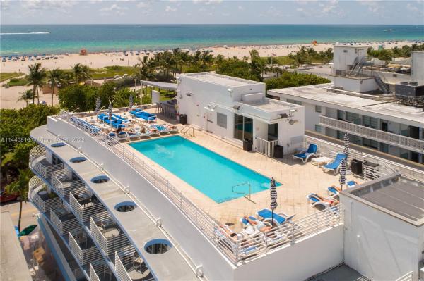 The Strand On Ocean Drive, 1060 Ocean Dr #D202, Miami Beach, Florida 33139, image 1