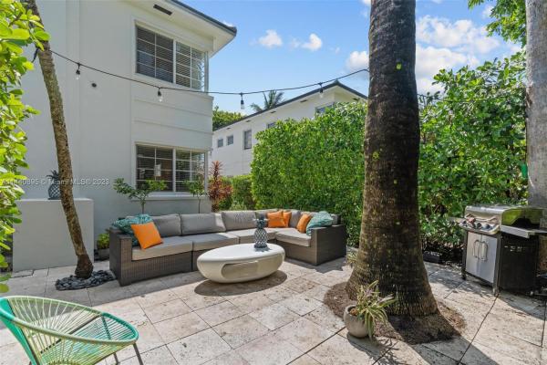 Casa 40, 1061 Michigan Ave #2, Miami Beach, Florida 33139, image 1