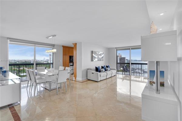 Brickell Bay Club, 2333 Brickell Ave #1705, Miami, Florida 33129, image 1
