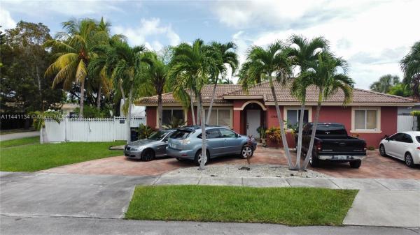 Hainlin Mill Estates, 12485 SW 221st St, Goulds, Florida 33170, image 2