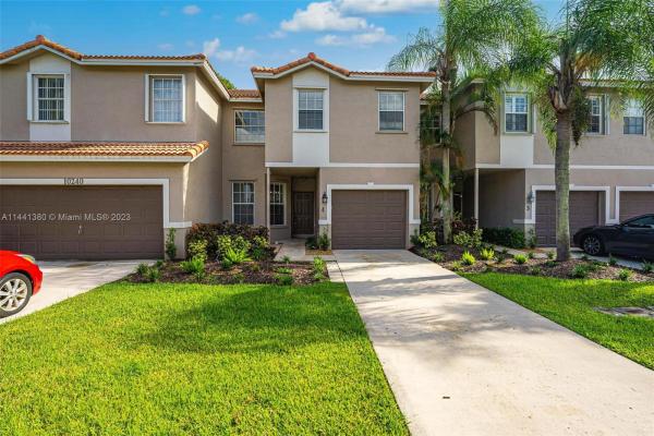 Las Flores At Mission Bay, 10240 Via Hibiscus #4, Boca Raton, Florida 33428, image 1