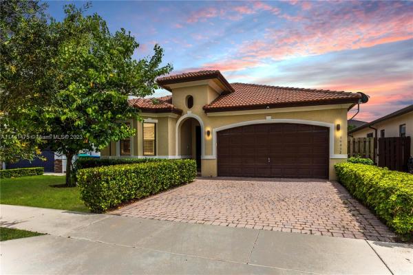 14432 SW 20th St, Unincorporated Dade County, Florida 33175, image 2