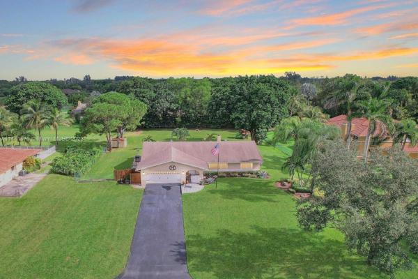 Lake Maranatha Estates, 9701 NW 26th Ct, Cooper City, Florida 33024, image 1