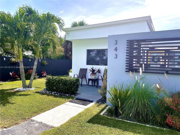 341 S 23rd Way S, West Palm Beach, Florida 33406, image 2
