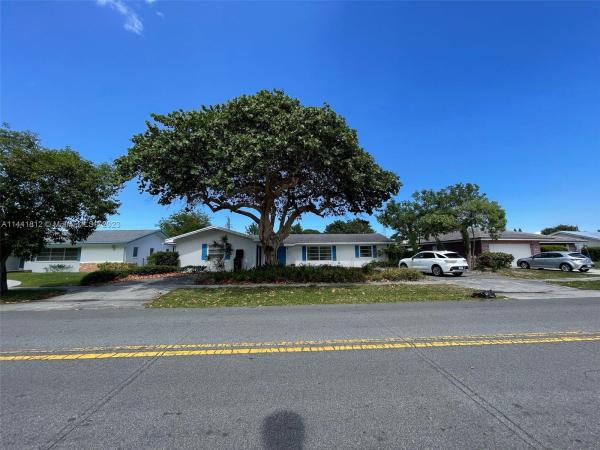 Westfield At West Palm Beach, 1519 39th St, West Palm Beach, Florida 33407, image 1