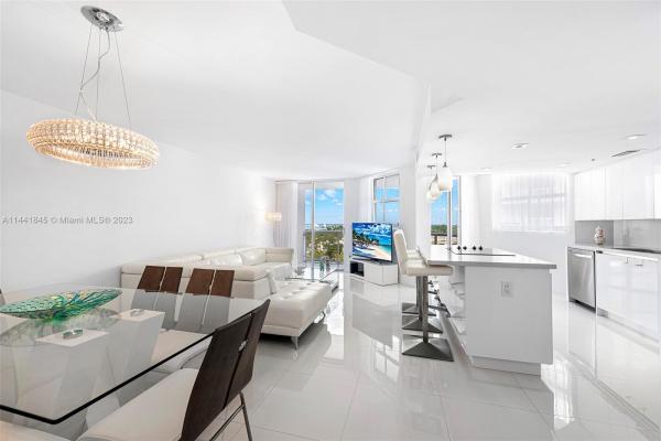 La Rive Gauche, 5880 Collins Ave #1207, Miami Beach, Florida 33140, image 1
