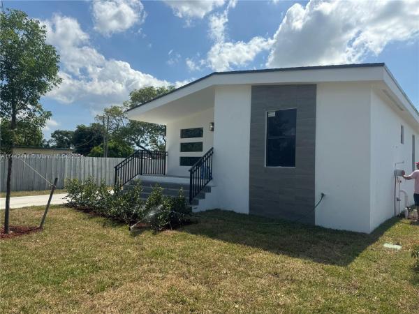Seaboard Highlands, 412 NW 15th Ave, Pompano Beach, Florida 33069, image 1