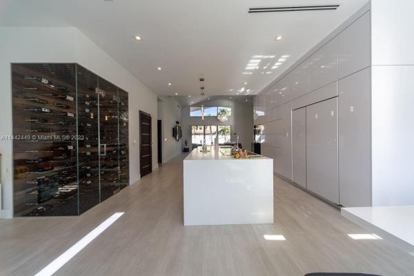 Treasure Shores At Silver Lakes, 1073 NW 183rd Ave, Pembroke Pines, Florida 33029, image 1