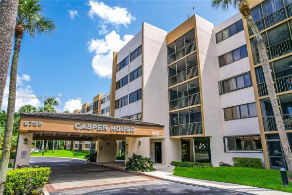 Casper House, 9735 NW 52nd St #501, Doral, Florida 33178, image 1