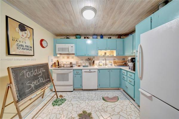 Telstar, 1811 Jefferson St #410, Hollywood, Florida 33020, image 1